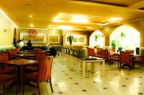 Grand Prioritas Hotel Bogor Kültér fotó